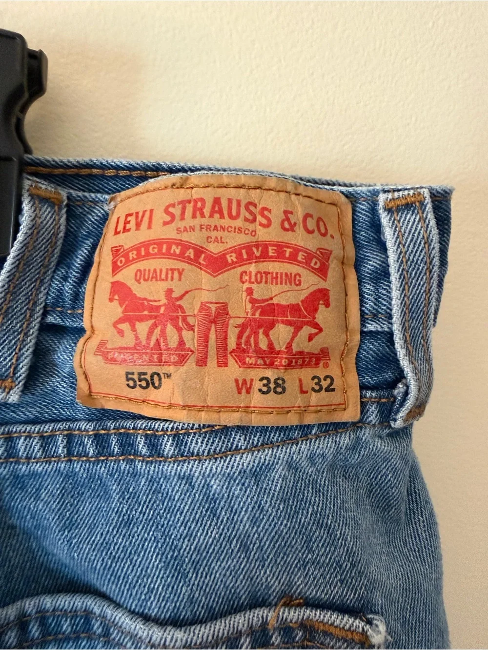 Levis levi high